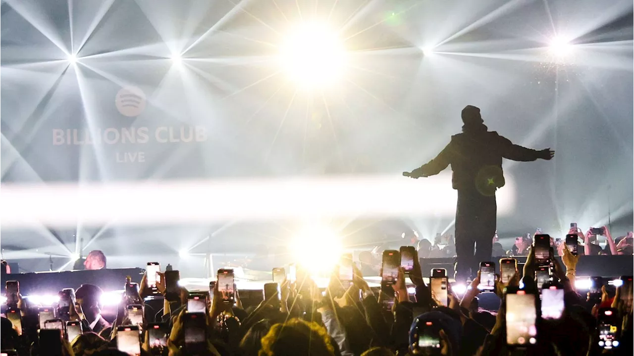 The Weeknd Takes Over Santa Monica Hangar for Epic Billions Club Live Concert