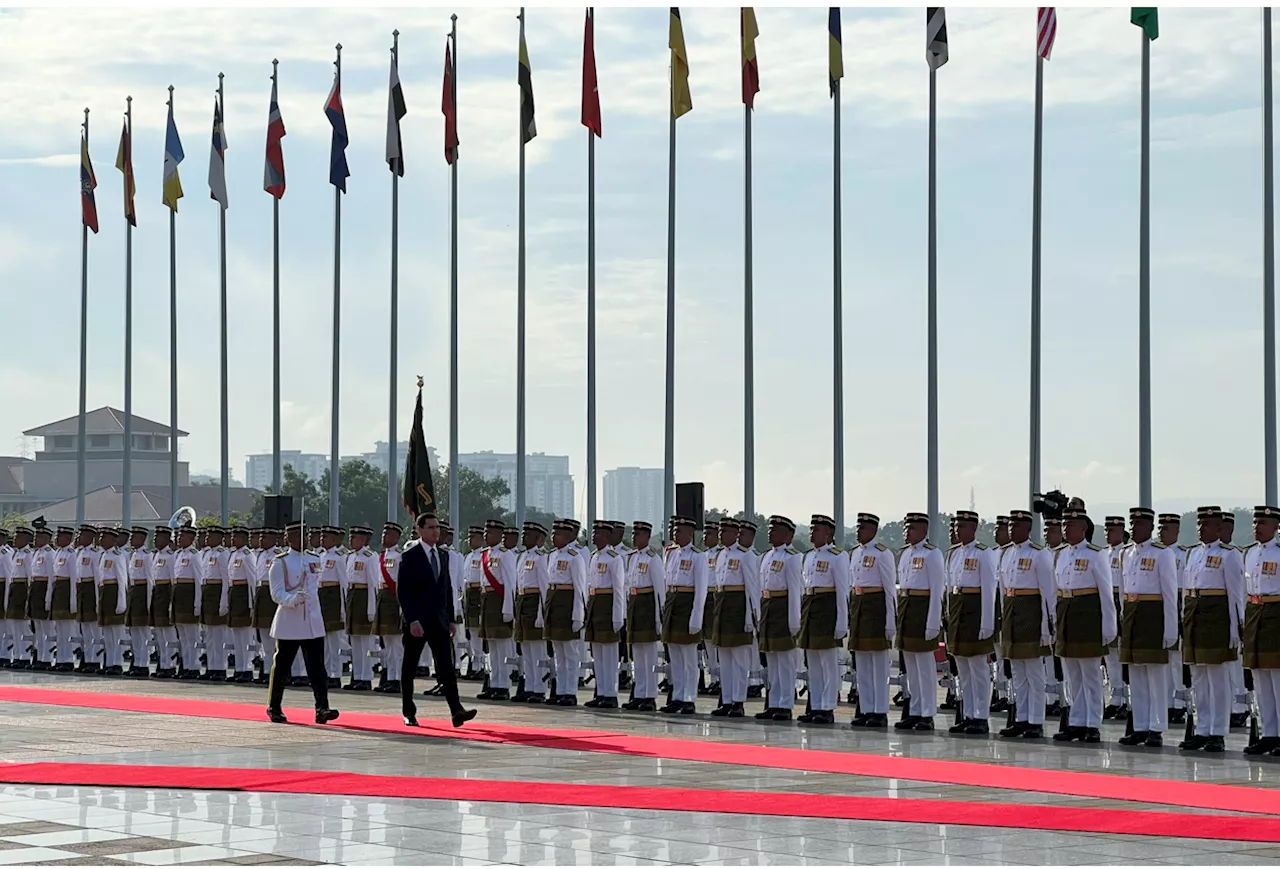 Turkmenistan President Berdimuhamedov Pays Official Visit to Malaysia