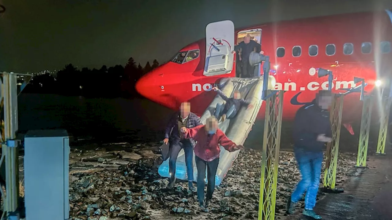 Molde: Norwegian-fly skled av rullebanen – stoppet få meter fra sjøen