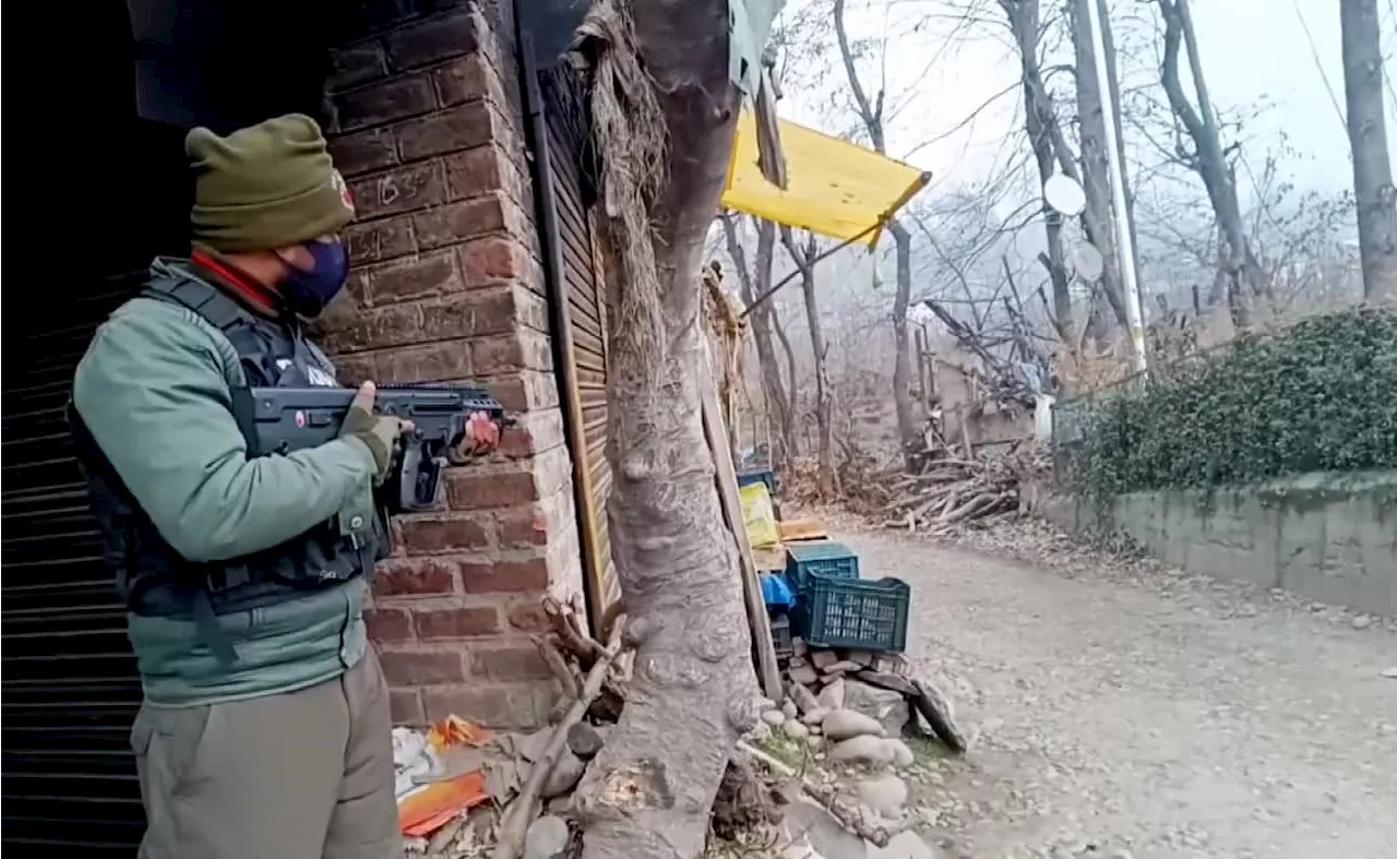 Behibagh Encounter: 5 Terrorists Killed, 2 Soldiers Injured in Kulgam