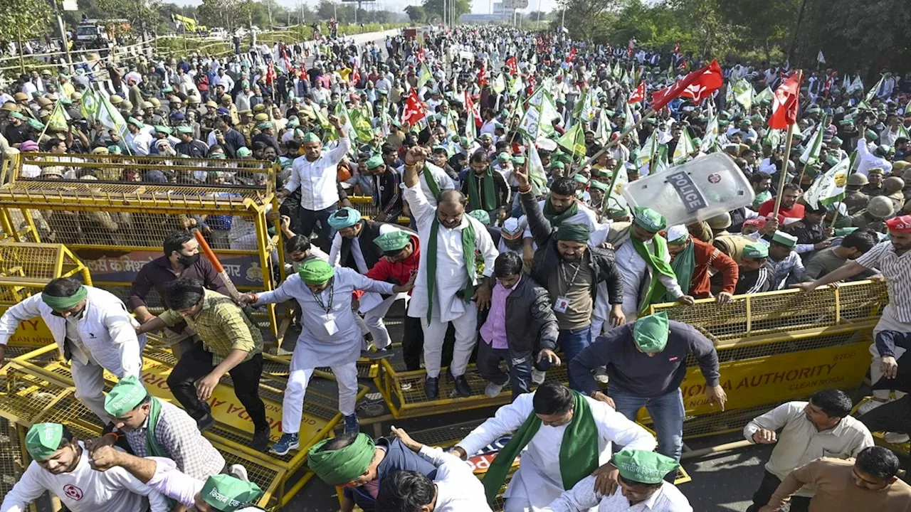 'दिल्ली कूच' पर ब्रेक, 7 दिन का अल्टीमेटम... जानें दलित प्रेरणा स्थल पर रुकने को कैसे राजी हुए किसान