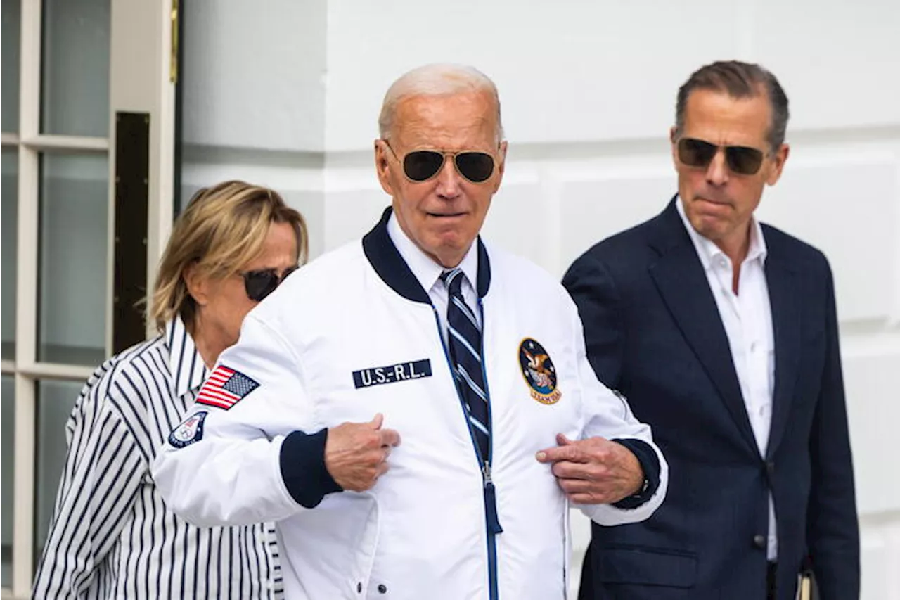 Joe Biden Graziato Proprio Figlio Hunter Biden