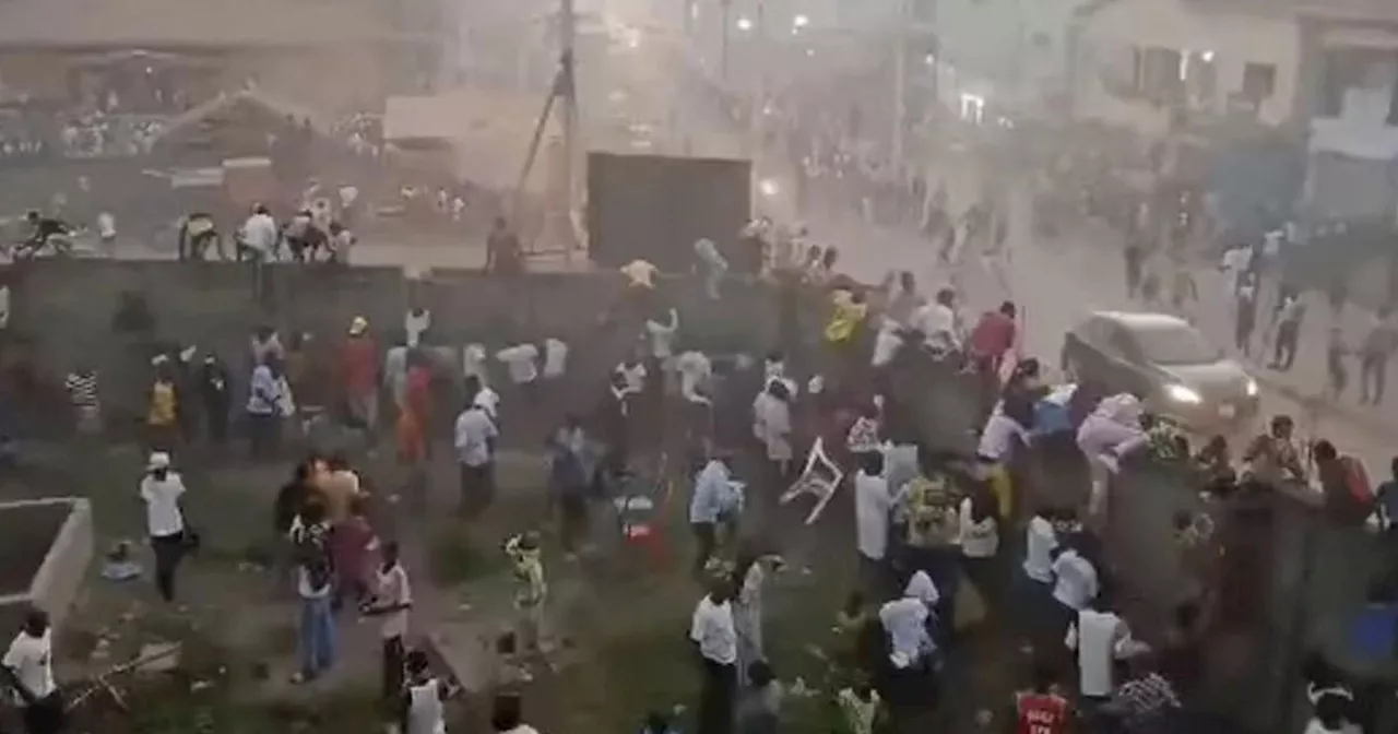 Trágica estampida durante la final de un torneo de fútbol en Guinea