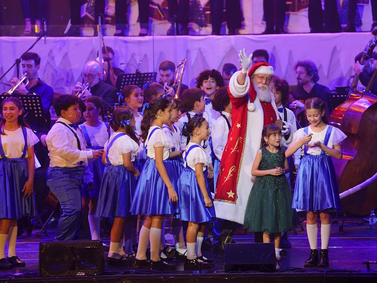 Navidad en las películas se luce con las cantantes de Frozen en un show imperdible