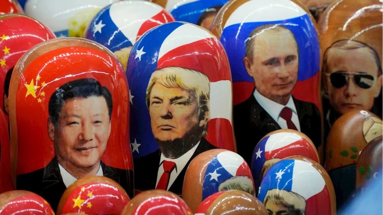 Matryoshka Dolls Depict Xi Jinping, Trump, and Putin in St. Petersburg