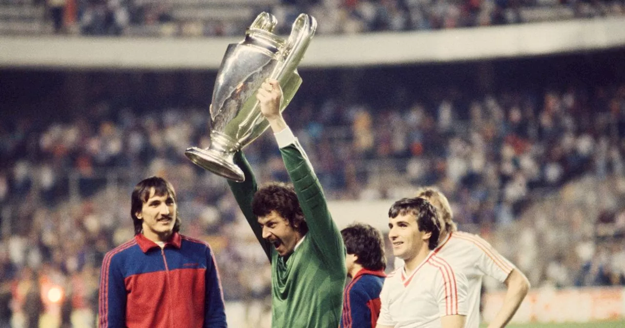 Helmuth Duckadam dead aged 65 as tributes paid to legendary goalkeeper