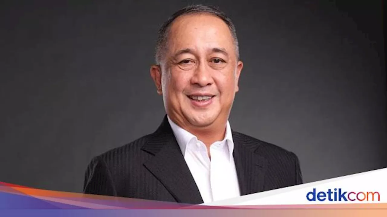 Dirut BNI Royke Tumilaar Raih Penghargaan CEO of The Year 2024