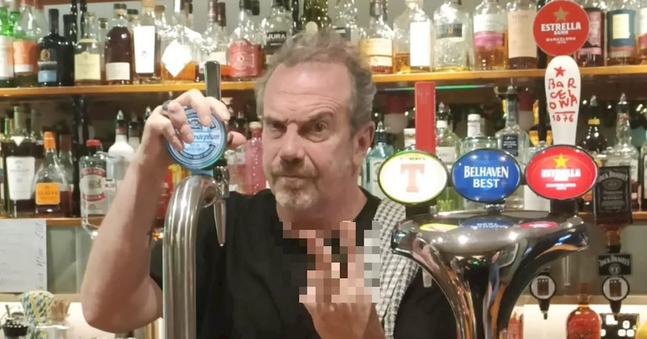 Still Game star pops into pub near Glasgow for shot behind bar to recreate famous pose