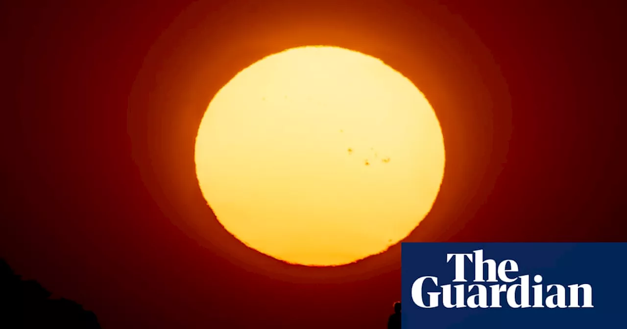 Australia weather: after hottest spring on record, a very warm and humid start to summer forecast