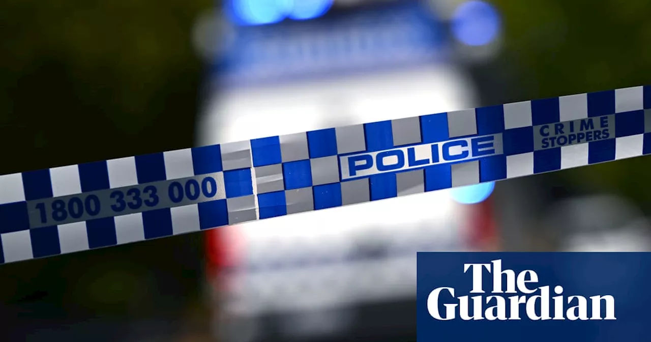 Two people dead in Mornington Peninsula shooting as police search for man who fled scene