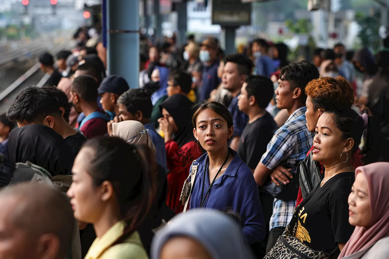 Turunnya Kelas Menengah dan Dampaknya terhadap Ekonomi Nasional