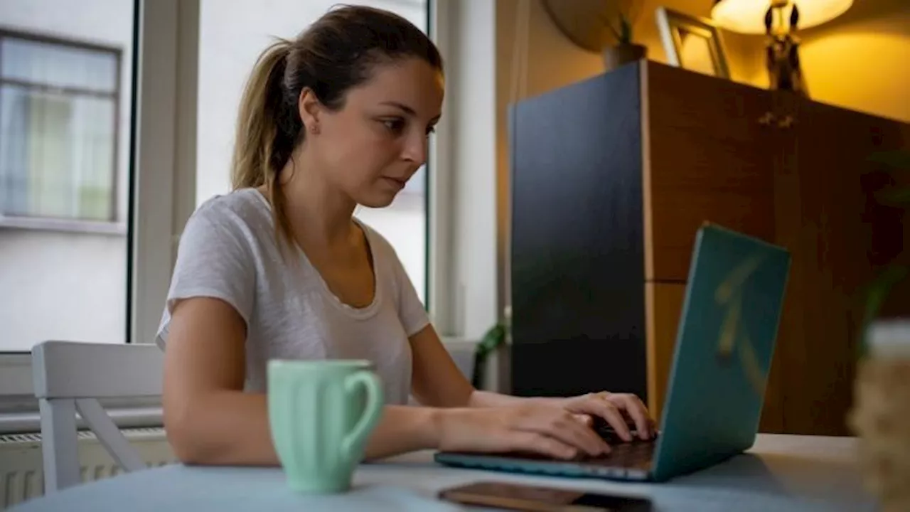 Las mujeres españolas trabajan gratis el mes de diciembre por la brecha salarial