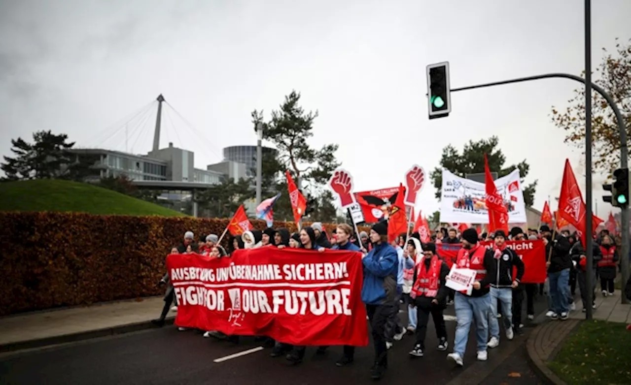 I lavoratori della Volkswagen entrano in sciopero in Germania