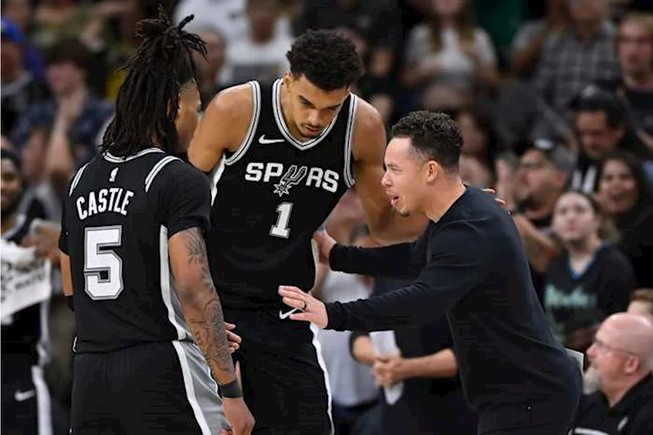 San Antonio Spurs one win away to advance in NBA Cup