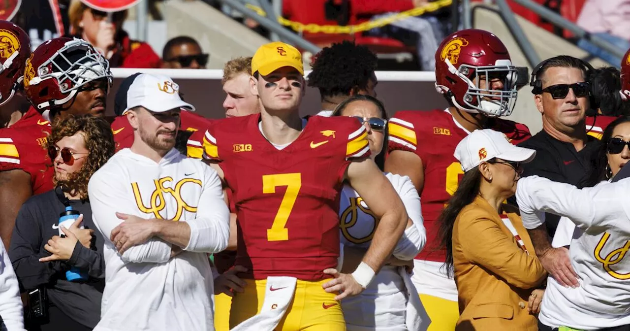 USC quarterback Miller Moss announces he's entering transfer portal