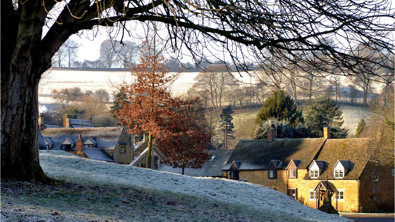 Temperatures to plummet to -10C as Britain braces for widespread frost