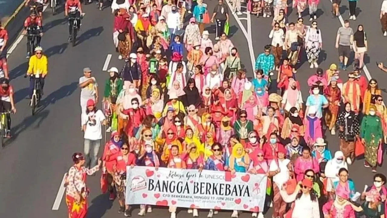 Kebaya Indonesia Selangkah Lagi Diakui UNESCO, Rendang Siap Diajukan Sebagai Warisan Budaya Dunia