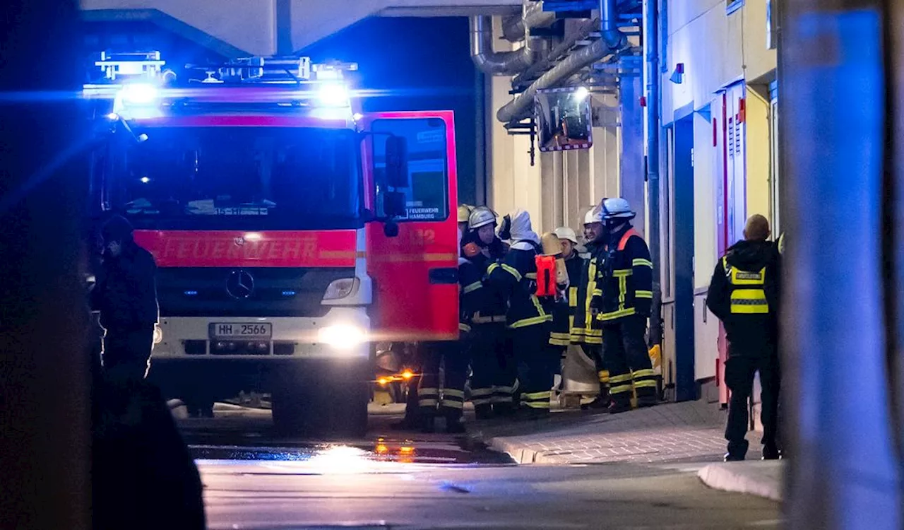 Brand in Chipfabrik: Gefährliche Säuren gelagert