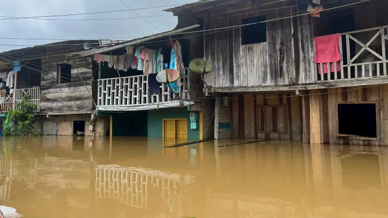 Emergencia en Lloró, Chocó, por desbordamiento de río Atrato: 800 personas afectadas