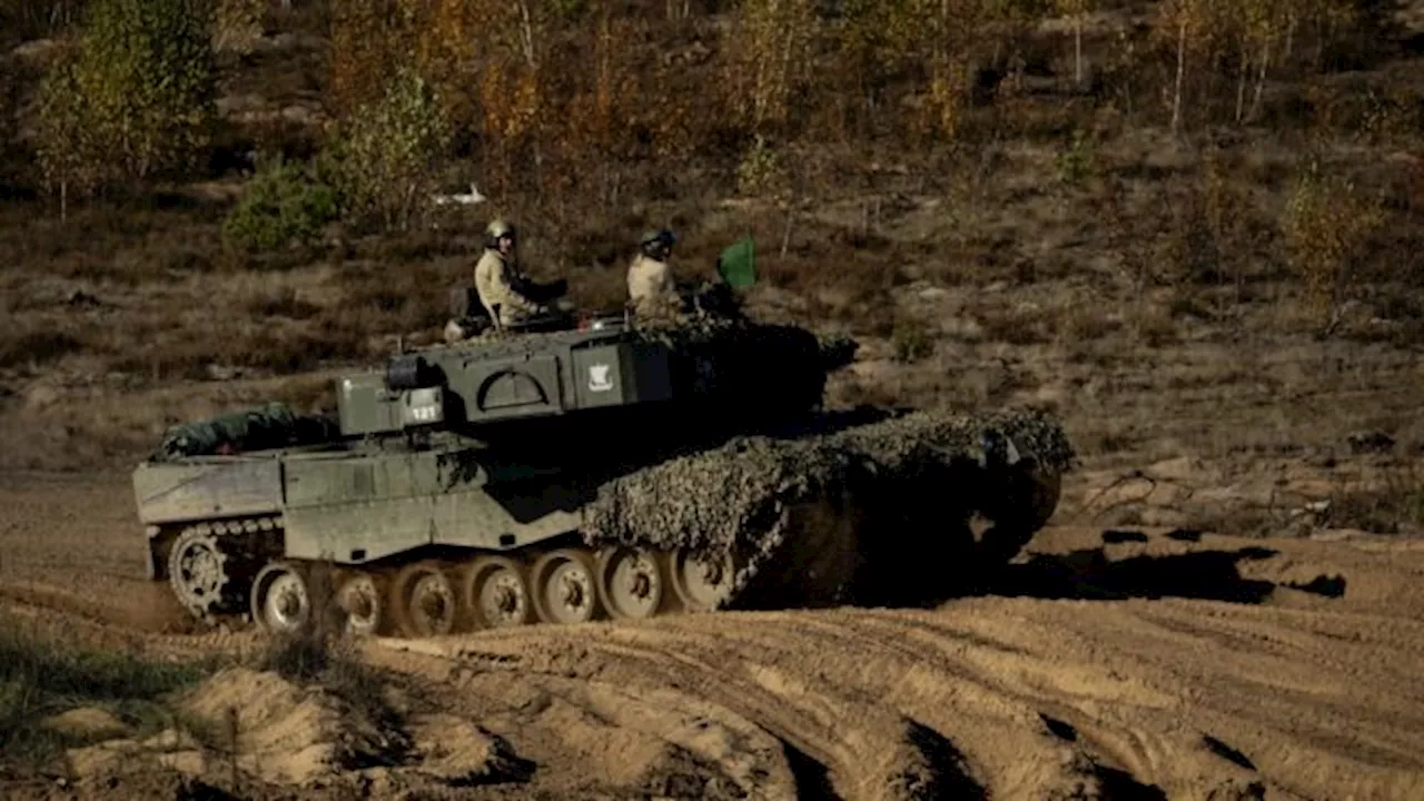 Meer geld naar defensie: 'We moet onze eigen broek ophouden'