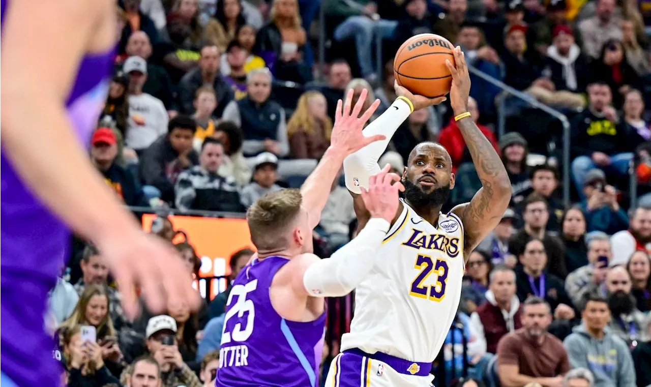 Behind LeBron James, Anthony Davis, Lakers edge Jazz