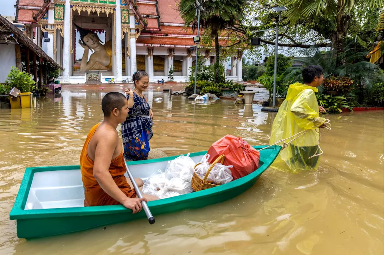 Death toll from Thai floods jumps to 22 as more rain forecast in south