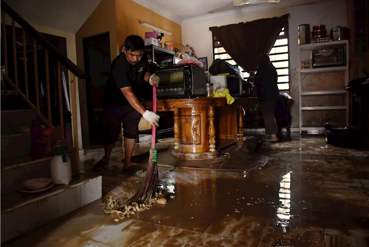 Floods: Situation in seven states improves with evacuees number dropping to 112,455