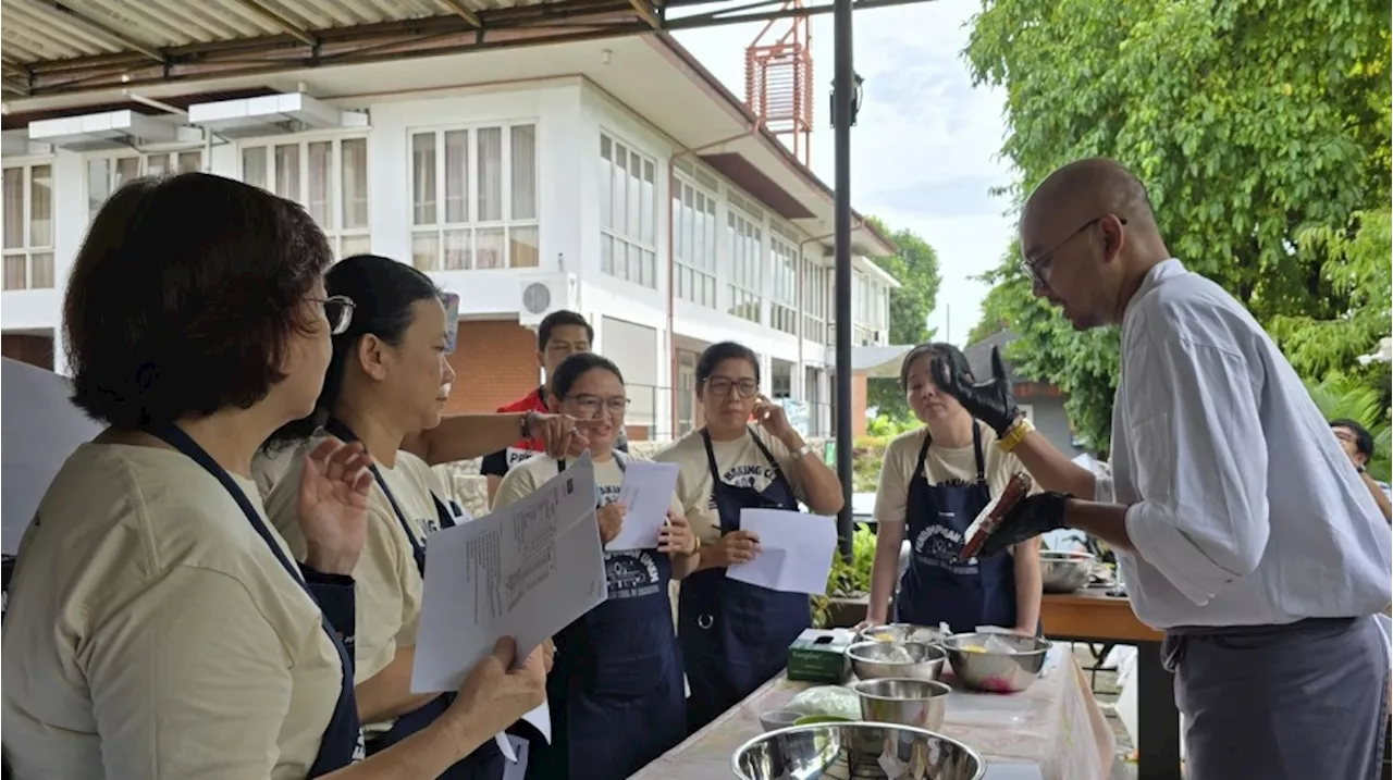 Dorong Pemberdayaan Ekonomi Lokal, Pertamina Patra Niaga Regional JBB Gelar UMK Baking Class