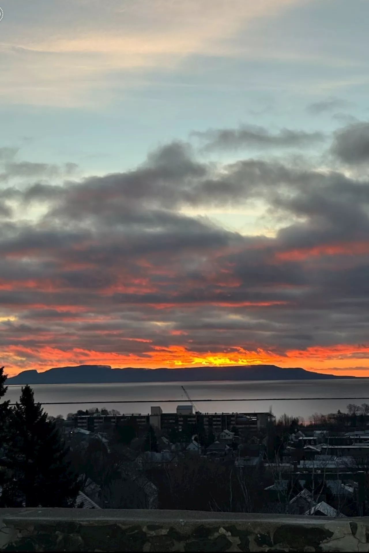 Good Morning, Thunder Bay!