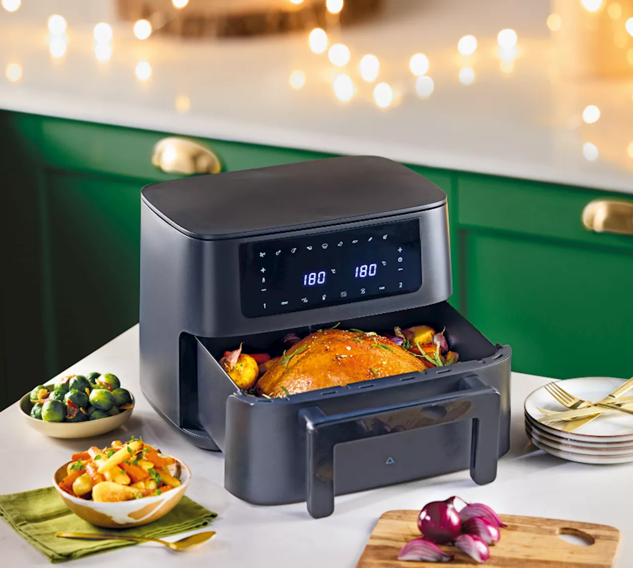 Aldi Unveils Budget-Friendly XXL Air Fryer Perfect for Christmas Cooking