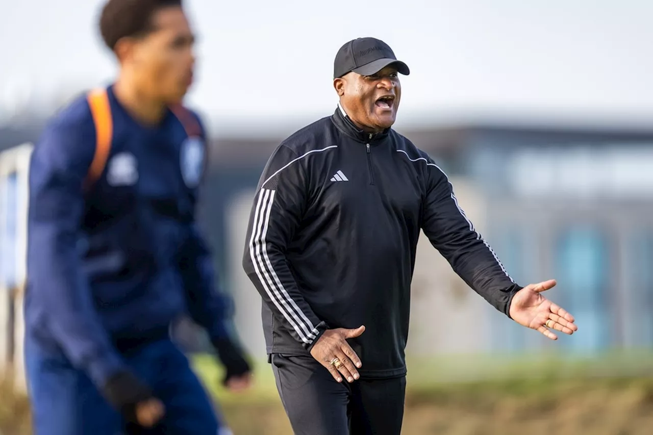 Sparta Rotterdam Verwerpt Winston Bogarde Als Assistant Trainer