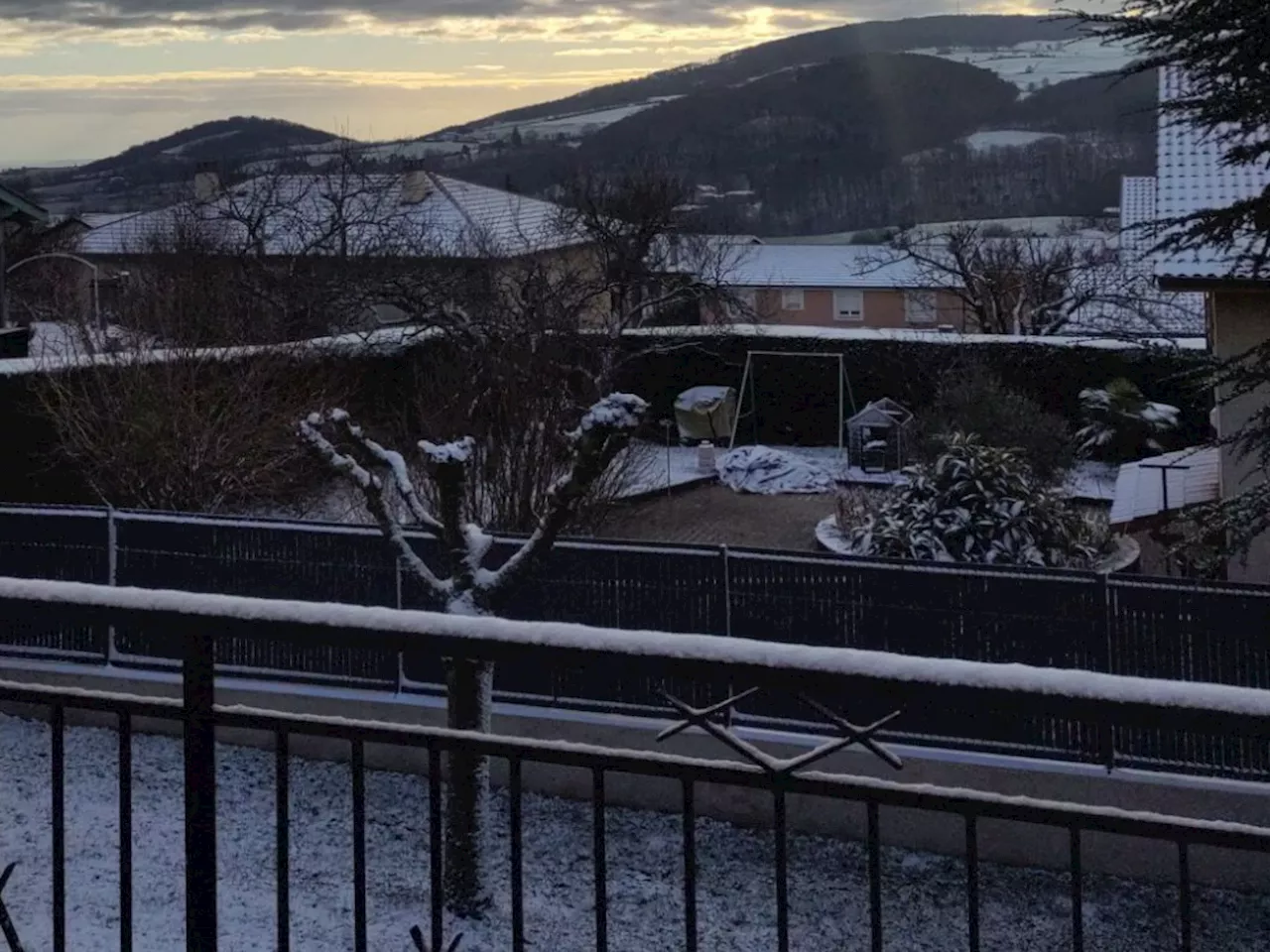 Près de Lyon : la neige est tombée dans ces communes du Rhône, voici les images