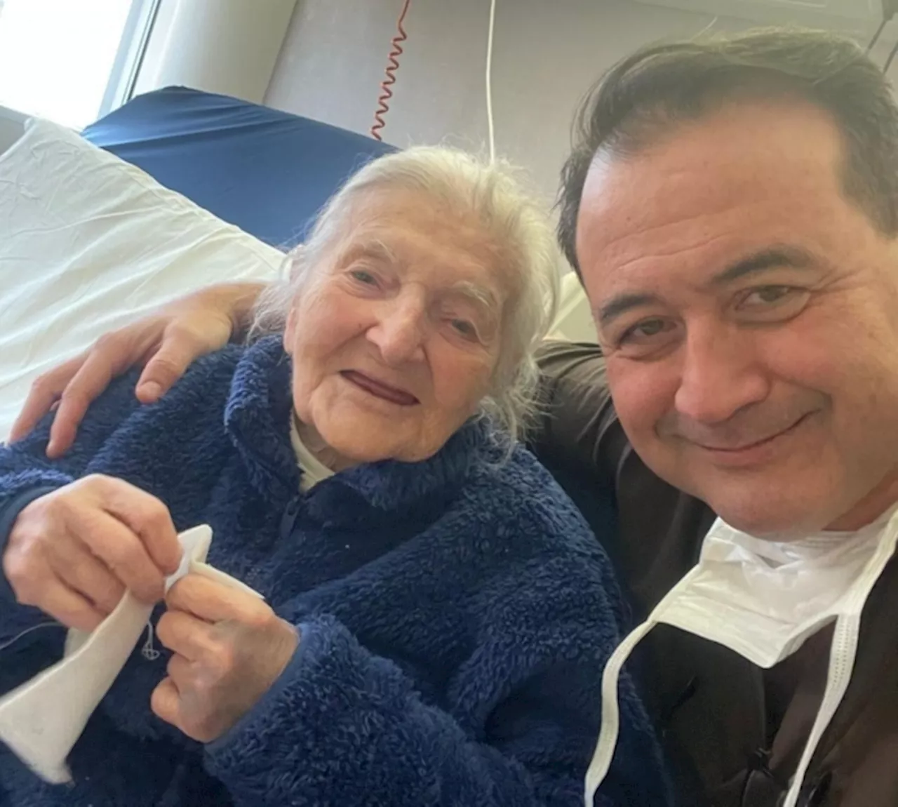 Operata a 107 anni, già a casa per Natale: 'Ora le tagliatelle al ragù'