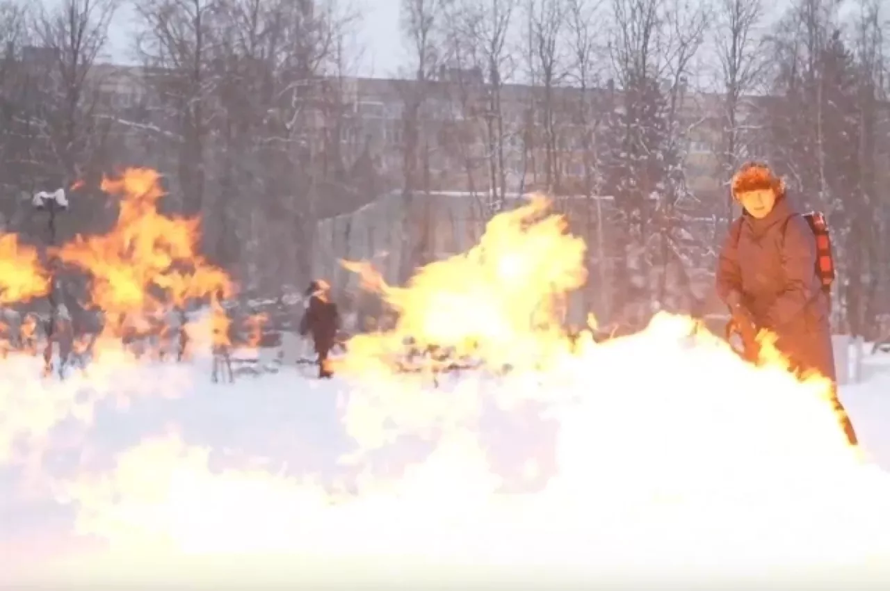 Глава округа в Петербурге Куликов: огнеметом на видео была газовая горелка