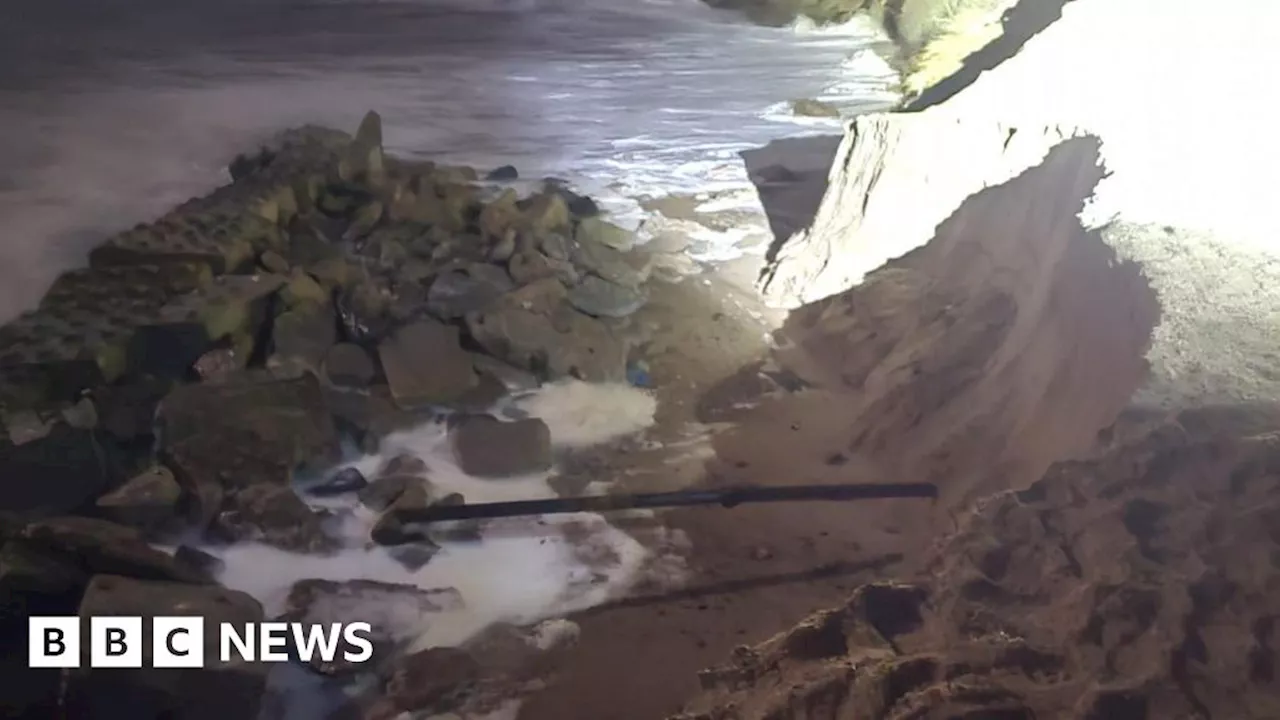 Three more metres of Hemsby sand dunes washed away, says lifeboat