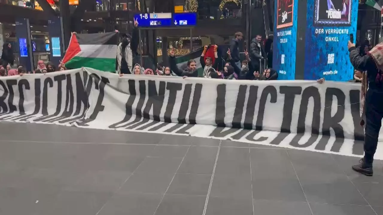 Israel-Hasser-Demo am Berliner Hauptbahnhof – Aufrufe zur Intifada