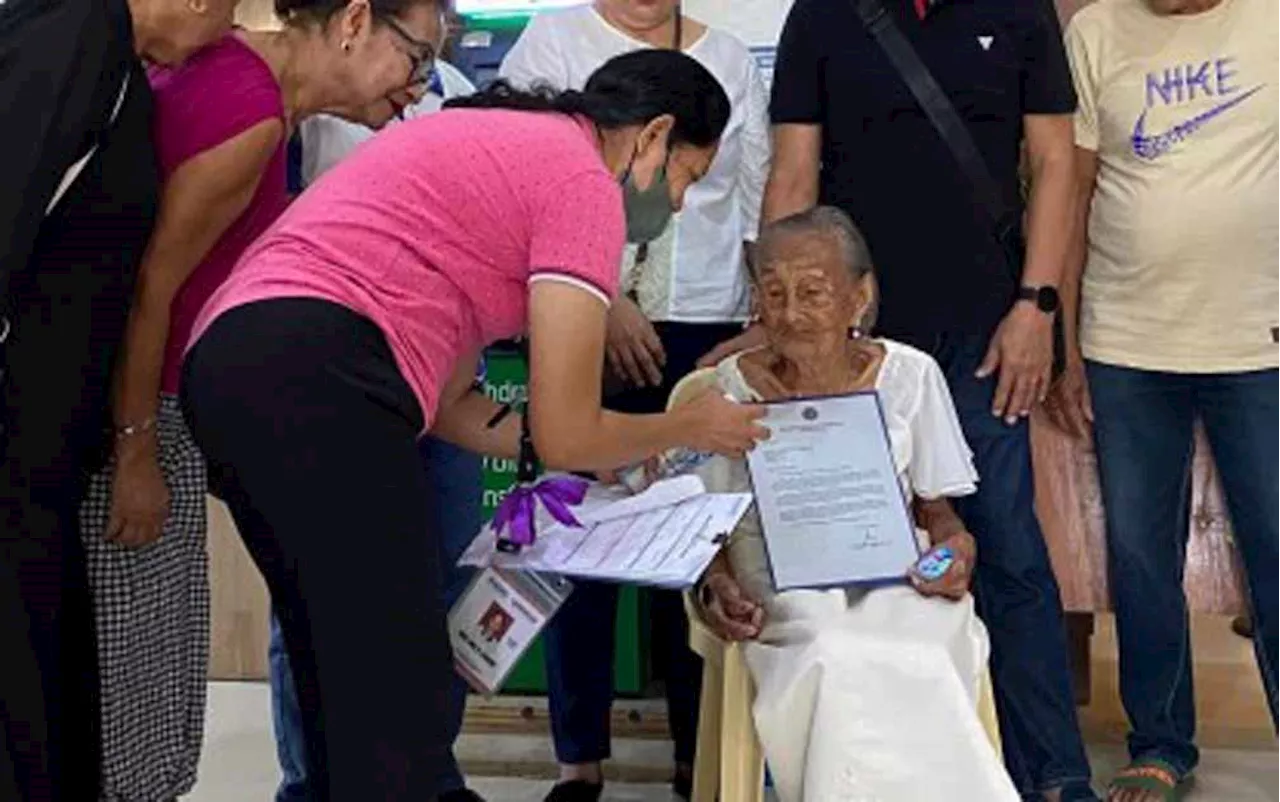 Swift rollout of Expanded Centenarians Act urged | Wilnard Bacelonia / PNA