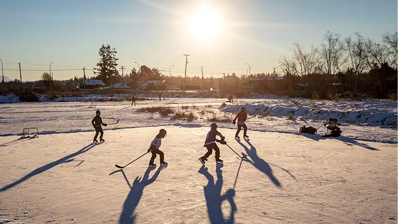 WATCH — Winter solstice: Short day, long night and longest shadow ever!