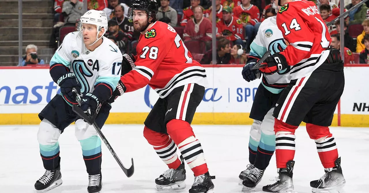 Blackhawks Win Third Straight, Mikheyev Scores Twice