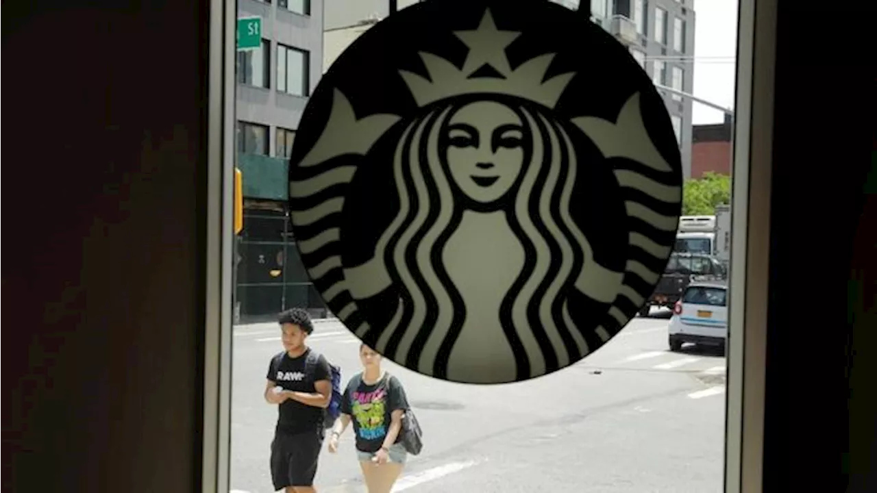 Pekerja Starbucks Mogok Kerja Menuntut Upah dan Perbaikan Kondisi Kerja