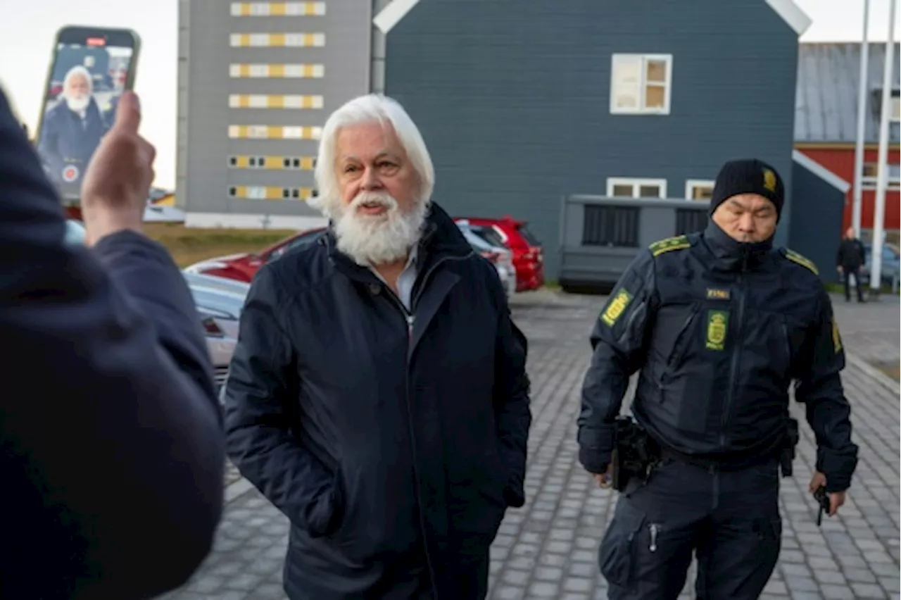 Le militant écologiste Paul Watson est arrivé en France