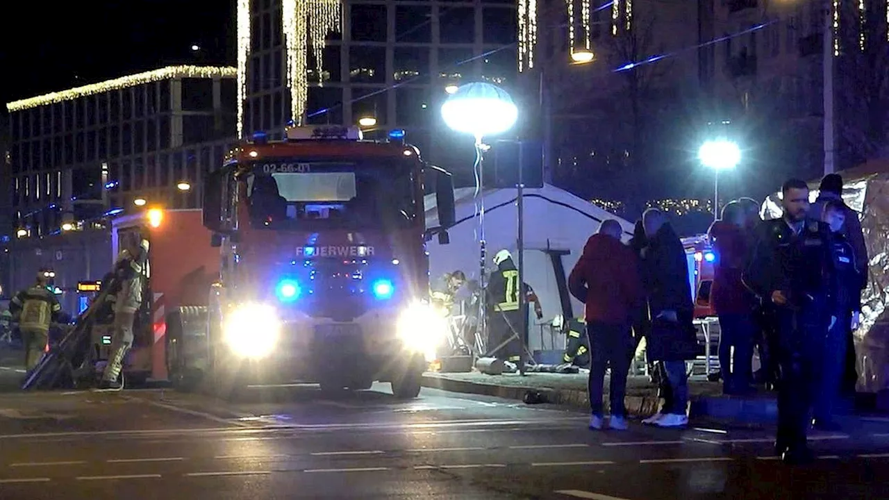 Dödsfall efter att bil kört in i julmarknad