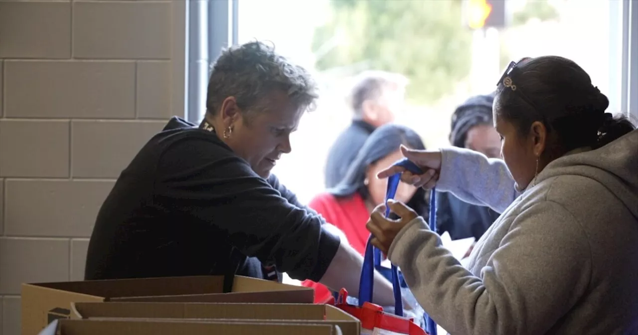 Partners Deliver Holiday Meals to Families in Denver Food Desert