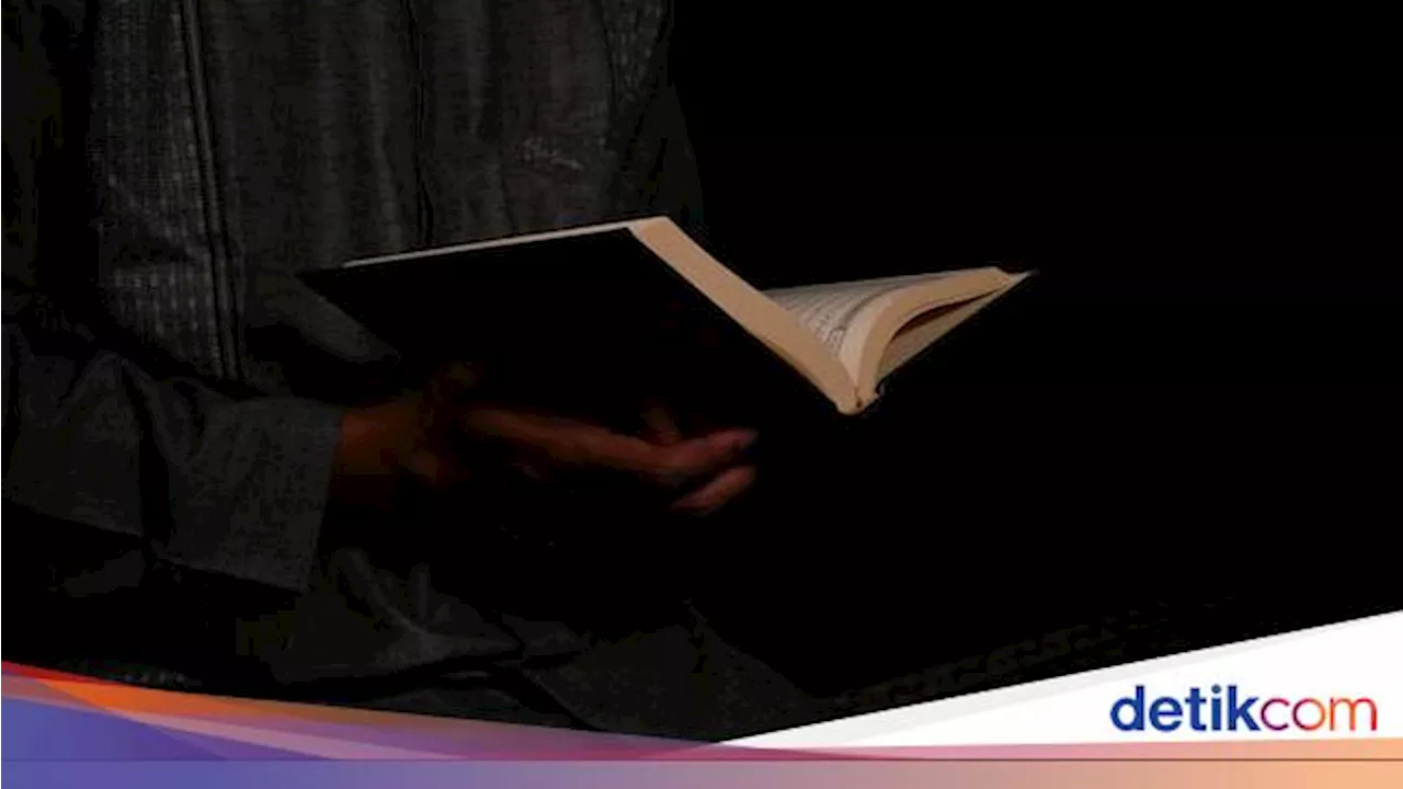 Arti Surat Yasin Ayat 40: Alam Semesta Bergerak pada Garis Edarnya