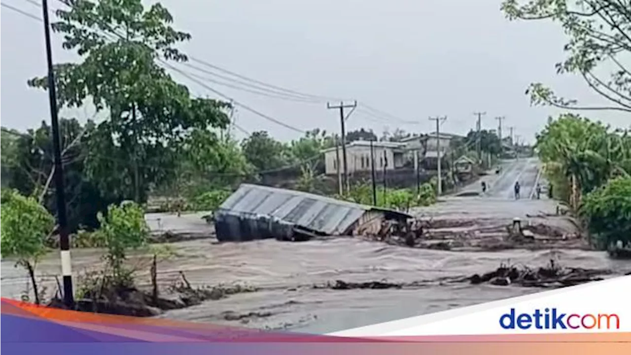 Pasutri Terseret Bersama Rumahnya Saat Banjir Bandang di Dompu