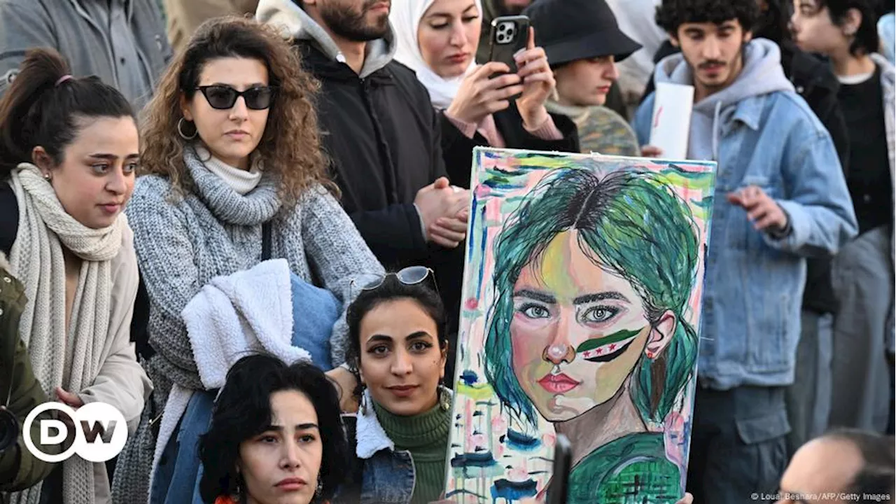 تظاهرات در دمشق؛ جامعه آزاد، بدون زنان آزاد وجود ندارد