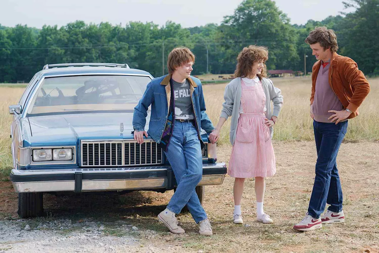 Stranger Things wraps, drops behind-the-scenes photos from final season