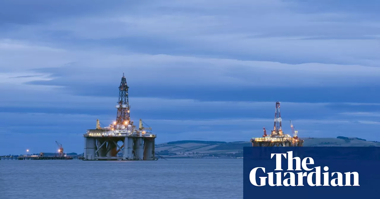 UK Government Faces Climate Backlash Over North Sea Oil and Gas Licensing