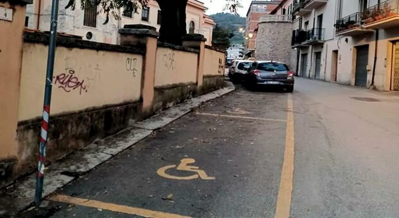 Multa Salata per Parcheggio in Area Disabili