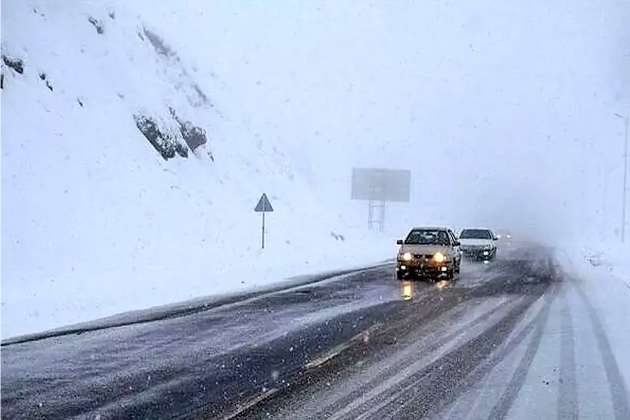 بارش برف و مه در مناطق وسیع کشور